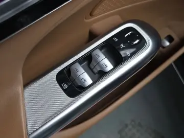 2024 Mercedes-Benz E-Класс с пробегом 67 366 км