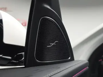 2025 Mercedes-Benz E-Класс с пробегом 11 159 км