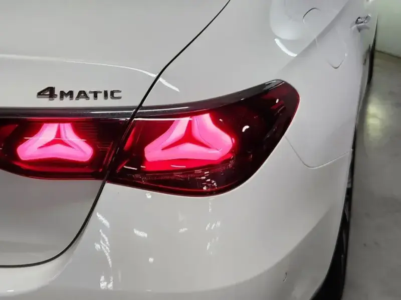 2024 Mercedes-Benz E-Класс с пробегом 8 300 км