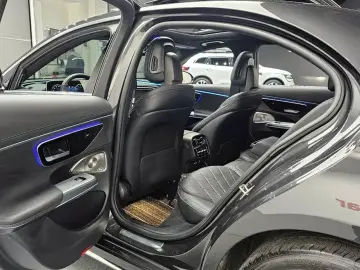 2024 Mercedes-Benz E-Класс с пробегом 92 173 км
