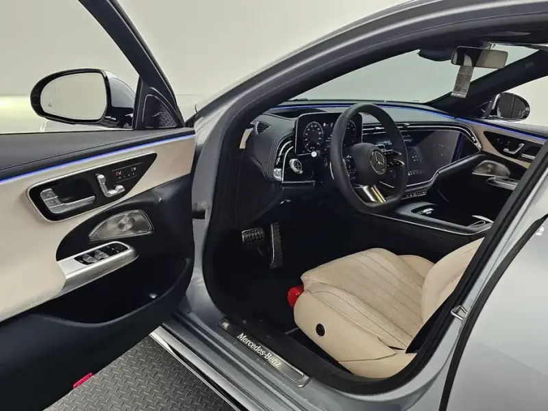 2025 Mercedes-Benz E-Класс с пробегом 771 км