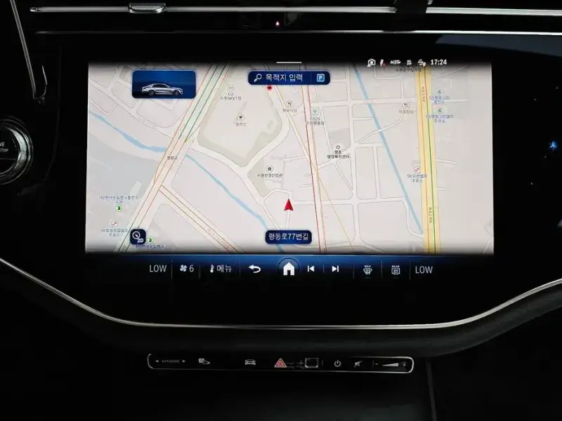 2025 Mercedes-Benz E-Класс с пробегом 771 км