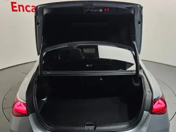 2025 Mercedes-Benz E-Класс с пробегом 771 км