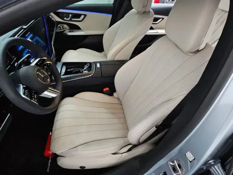 2025 Mercedes-Benz E-Класс с пробегом 771 км