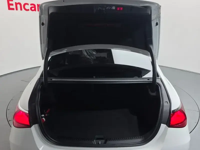2026 Mercedes-Benz E-Класс с пробегом 3 478 км