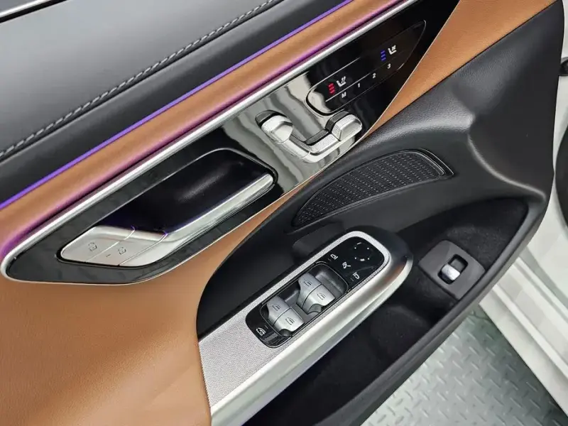 2025 Mercedes-Benz E-Класс с пробегом 8 166 км