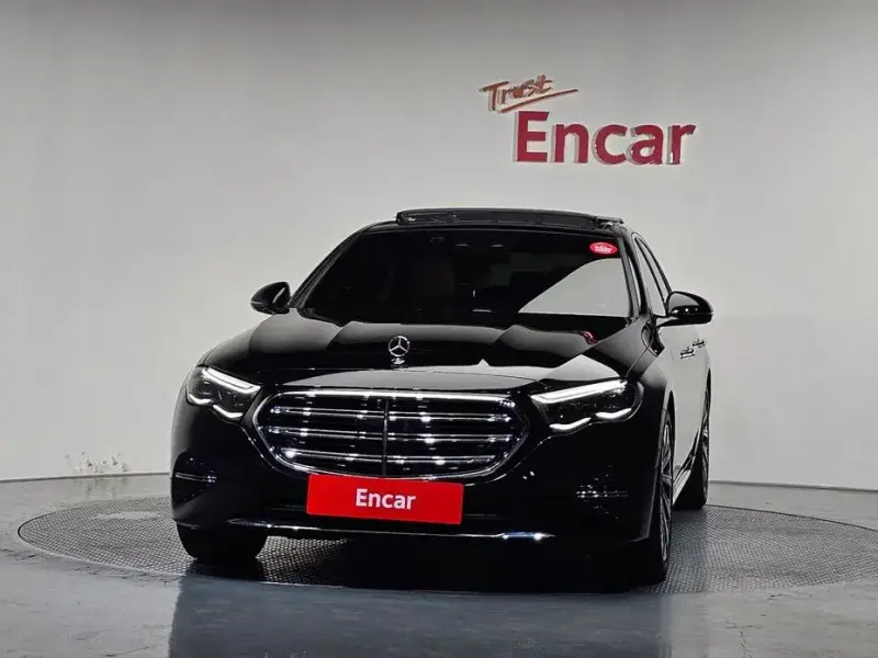 2024 Mercedes-Benz E-Класс с пробегом 4 930 км