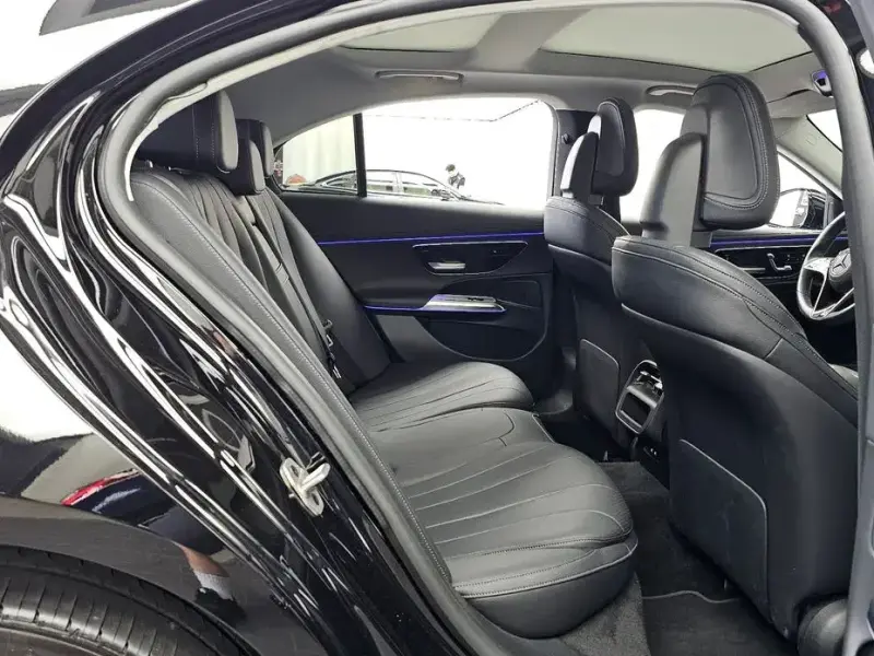 2024 Mercedes-Benz E-Класс с пробегом 51 376 км