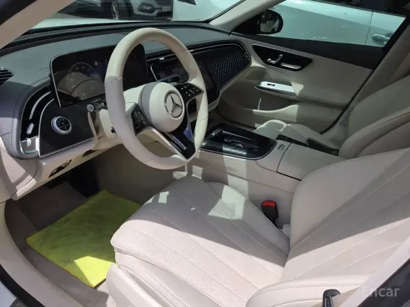 2024 Mercedes-Benz E-Класс с пробегом 39 375 км