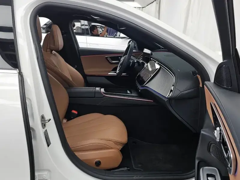 2025 Mercedes-Benz E-Класс с пробегом 20 319 км