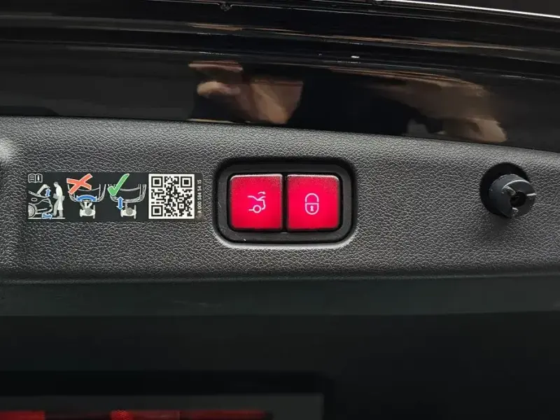 2024 Mercedes-Benz E-Класс с пробегом 51 962 км