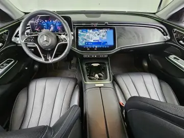 2024 Mercedes-Benz E-Класс с пробегом 33 288 км