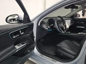 2024 Mercedes-Benz E-Класс с пробегом 33 288 км