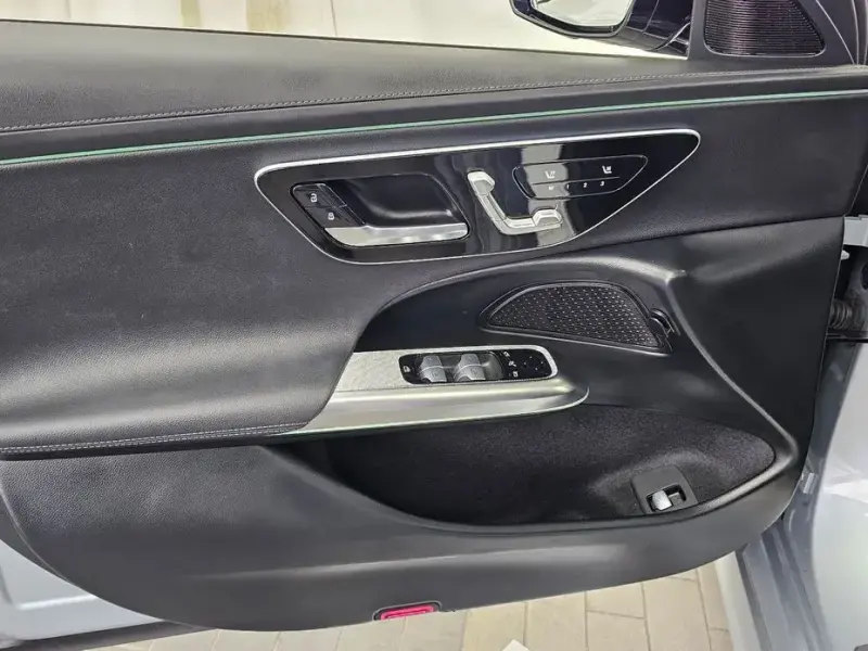 2024 Mercedes-Benz E-Класс с пробегом 33 288 км