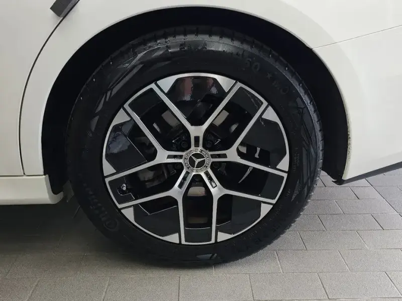 2024 Mercedes-Benz E-Класс с пробегом 24 775 км