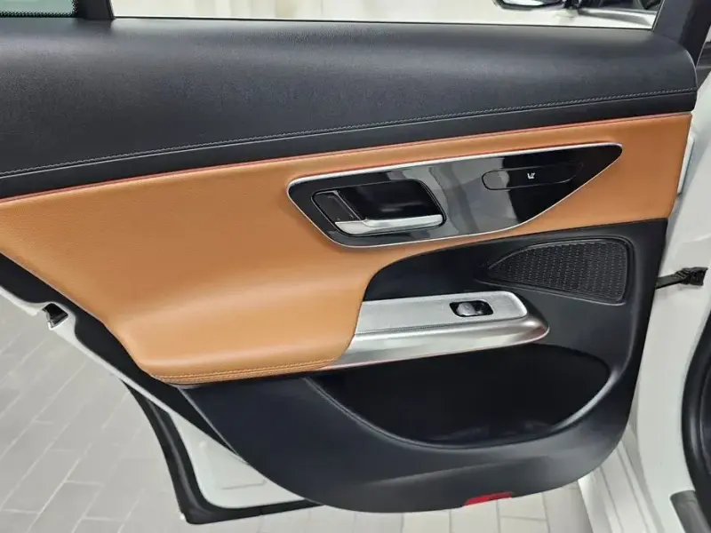 2024 Mercedes-Benz E-Класс с пробегом 24 775 км