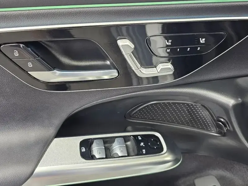 2024 Mercedes-Benz E-Класс с пробегом 33 288 км