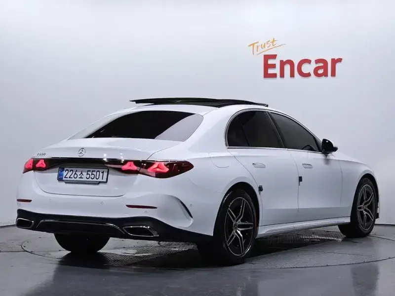 2026 Mercedes-Benz E-Класс с пробегом 6 582 км
