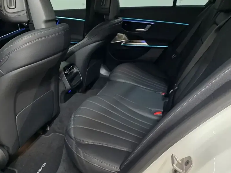 2025 Mercedes-Benz E-Класс с пробегом 21 540 км