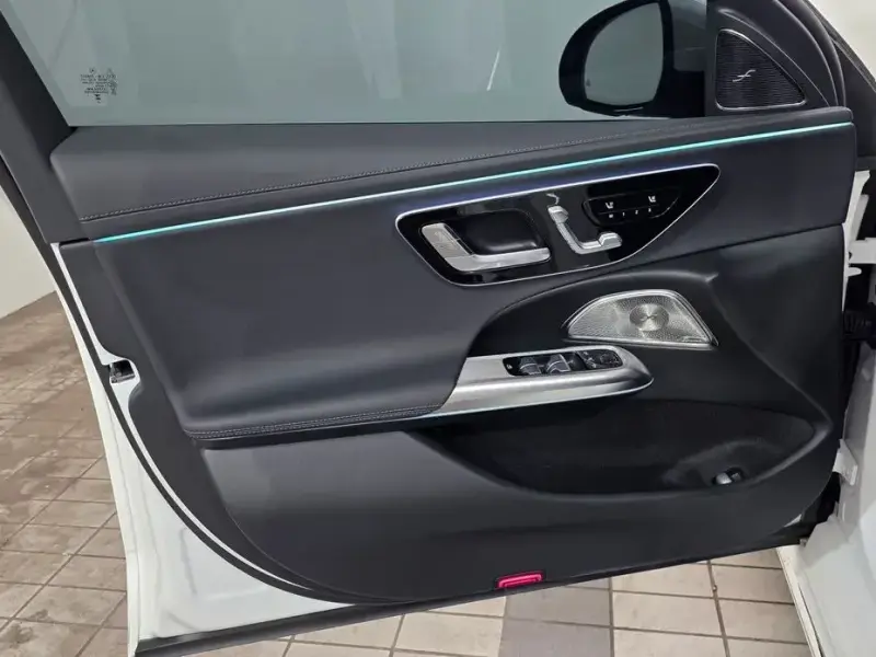 2025 Mercedes-Benz E-Класс с пробегом 21 540 км