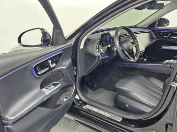 2024 Mercedes-Benz E-Класс с пробегом 27 725 км