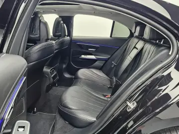 2024 Mercedes-Benz E-Класс с пробегом 27 725 км