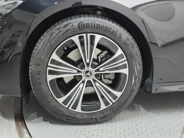 2025 Mercedes-Benz E-Класс с пробегом 3 858 км