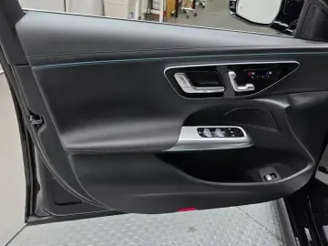 2025 Mercedes-Benz E-Класс с пробегом 3 858 км
