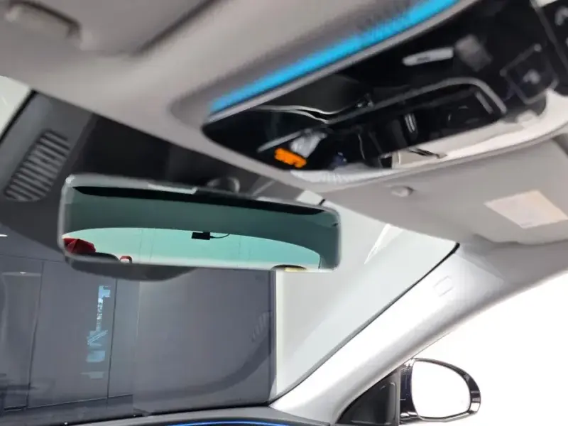 2025 Mercedes-Benz E-Класс с пробегом 3 858 км