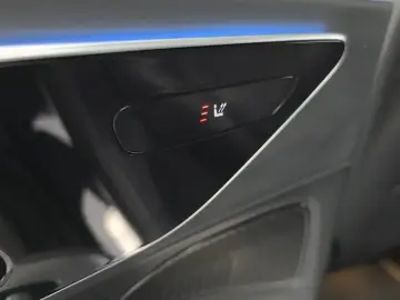 2025 Mercedes-Benz E-Класс с пробегом 3 858 км