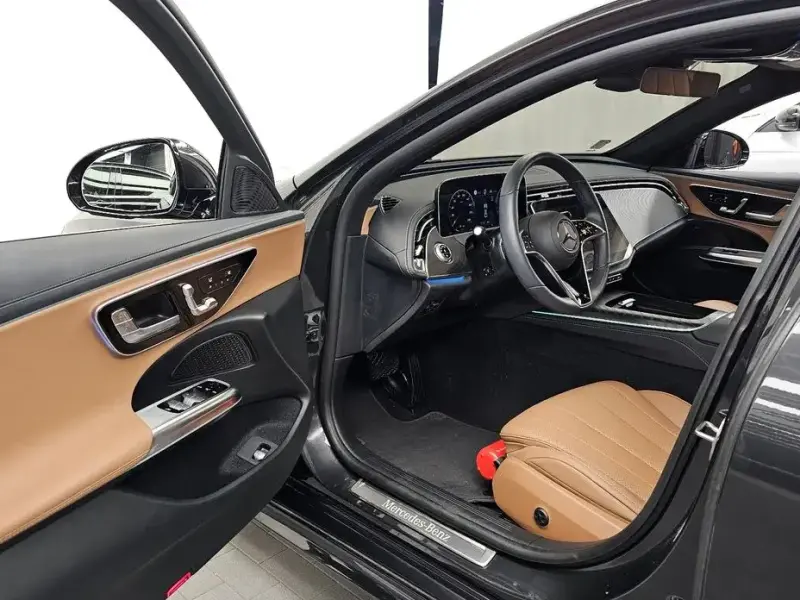2025 Mercedes-Benz E-Класс с пробегом 24 543 км