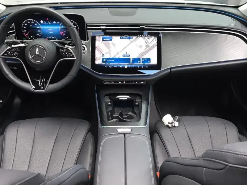 2024 Mercedes-Benz E-Класс с пробегом 24 656 км