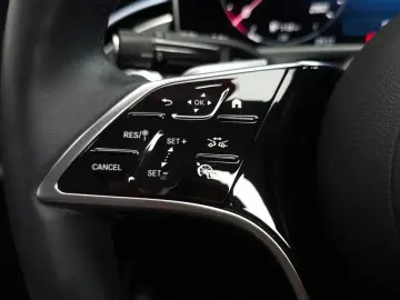 2024 Mercedes-Benz E-Класс с пробегом 24 656 км