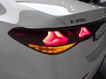 2024 Mercedes-Benz E-Класс с пробегом 24 656 км