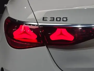 2024 Mercedes-Benz E-Класс с пробегом 16 457 км