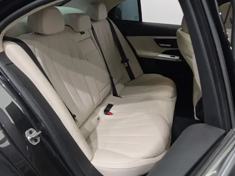 2024 Mercedes-Benz E-Класс с пробегом 57 004 км