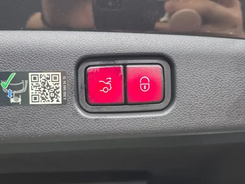 2024 Mercedes-Benz E-Класс с пробегом 57 004 км