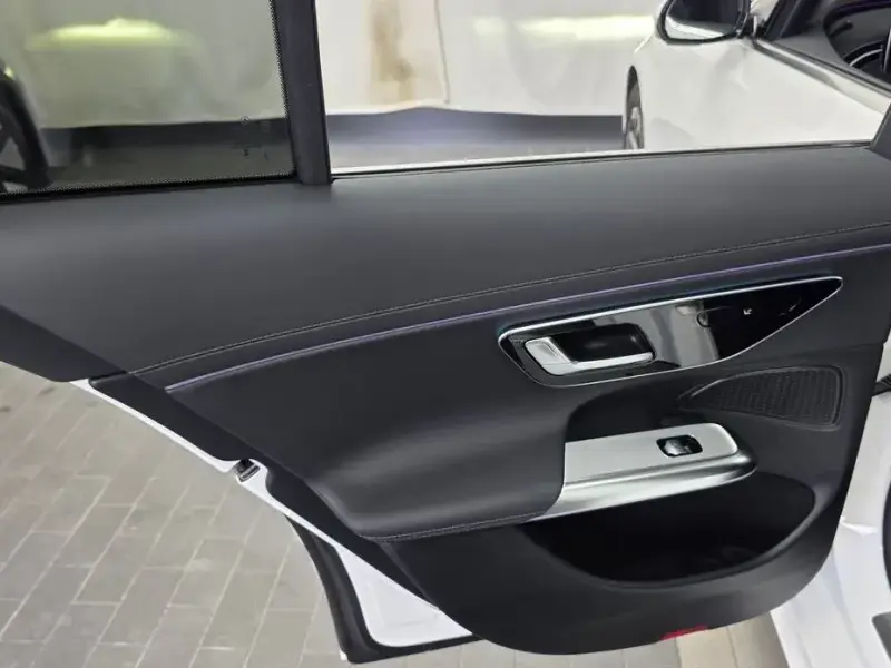 2025 Mercedes-Benz E-Класс с пробегом 15 051 км