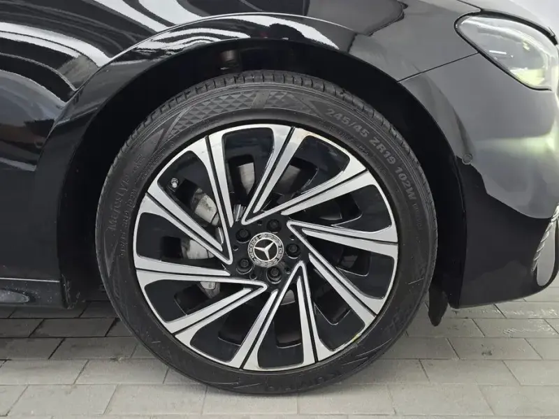 2024 Mercedes-Benz E-Класс с пробегом 26 425 км