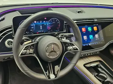 2025 Mercedes-Benz E-Класс с пробегом 10 920 км