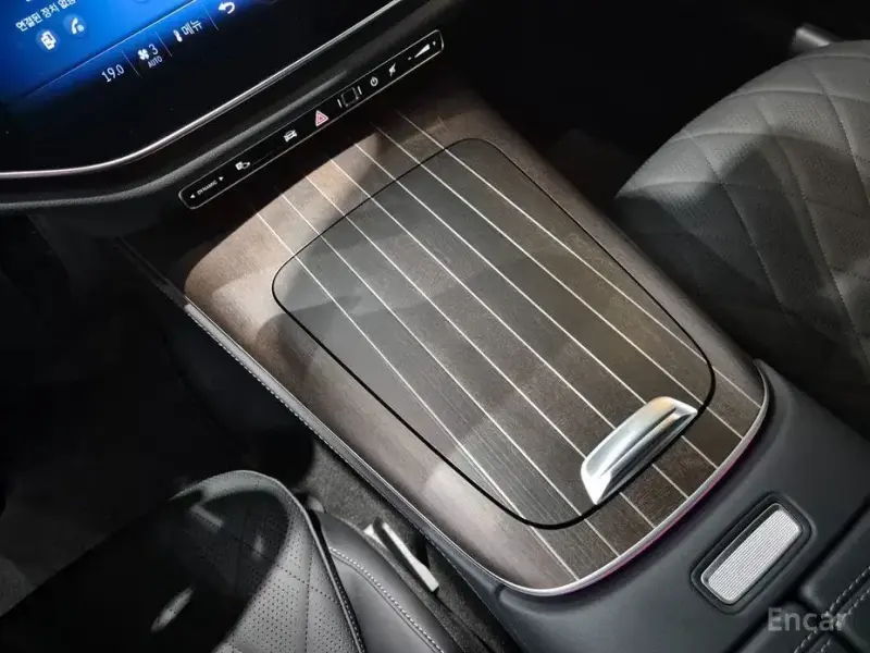 2025 Mercedes-Benz E-Класс с пробегом 6 336 км