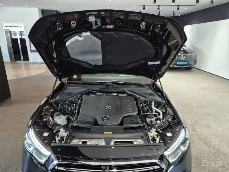 2025 Mercedes-Benz E-Класс с пробегом 6 920 км