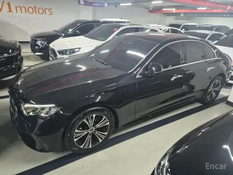 2025 Mercedes-Benz E-Класс с пробегом 9 096 км
