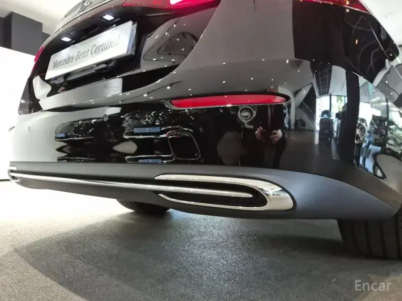 2025 Mercedes-Benz E-Класс с пробегом 6 920 км