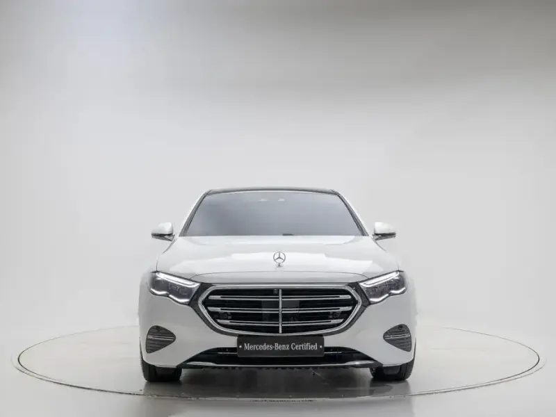 2025 Mercedes-Benz E-Класс с пробегом 8 879 км