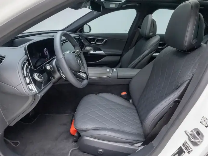 2025 Mercedes-Benz E-Класс с пробегом 8 879 км