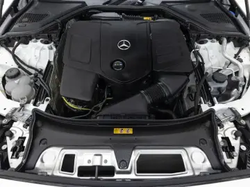 2026 Mercedes-Benz E-Класс с пробегом 3 842 км
