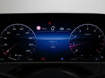 2026 Mercedes-Benz E-Класс с пробегом 3 842 км