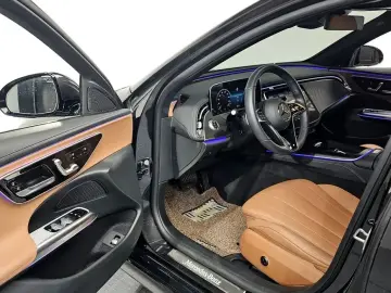 2024 Mercedes-Benz E-Класс с пробегом 40 423 км