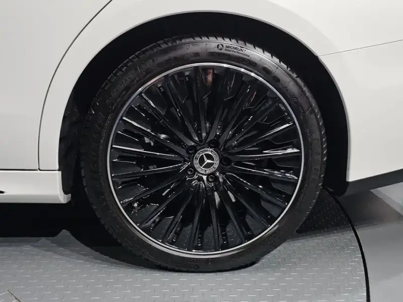 2026 Mercedes-Benz E-Класс с пробегом 2 914 км
